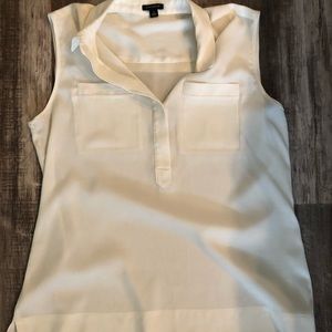 Ann Taylor Short Sleeve Blouse barely worn.